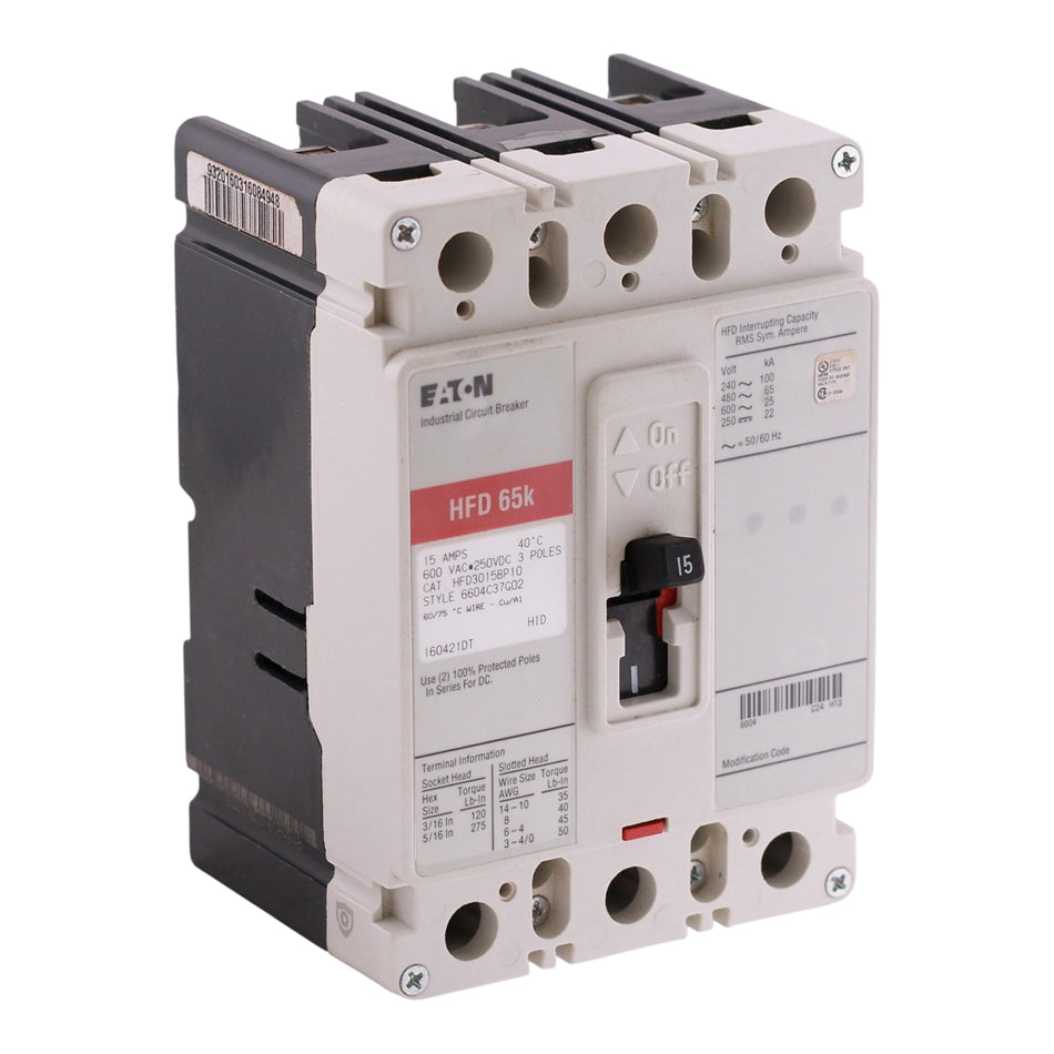 Eaton Series C HFD, HFD3015BP10, 15A, 3P, 600V, 100kA, Cable-In/Cable-Out, Plug-In, F-Frame, MCCB