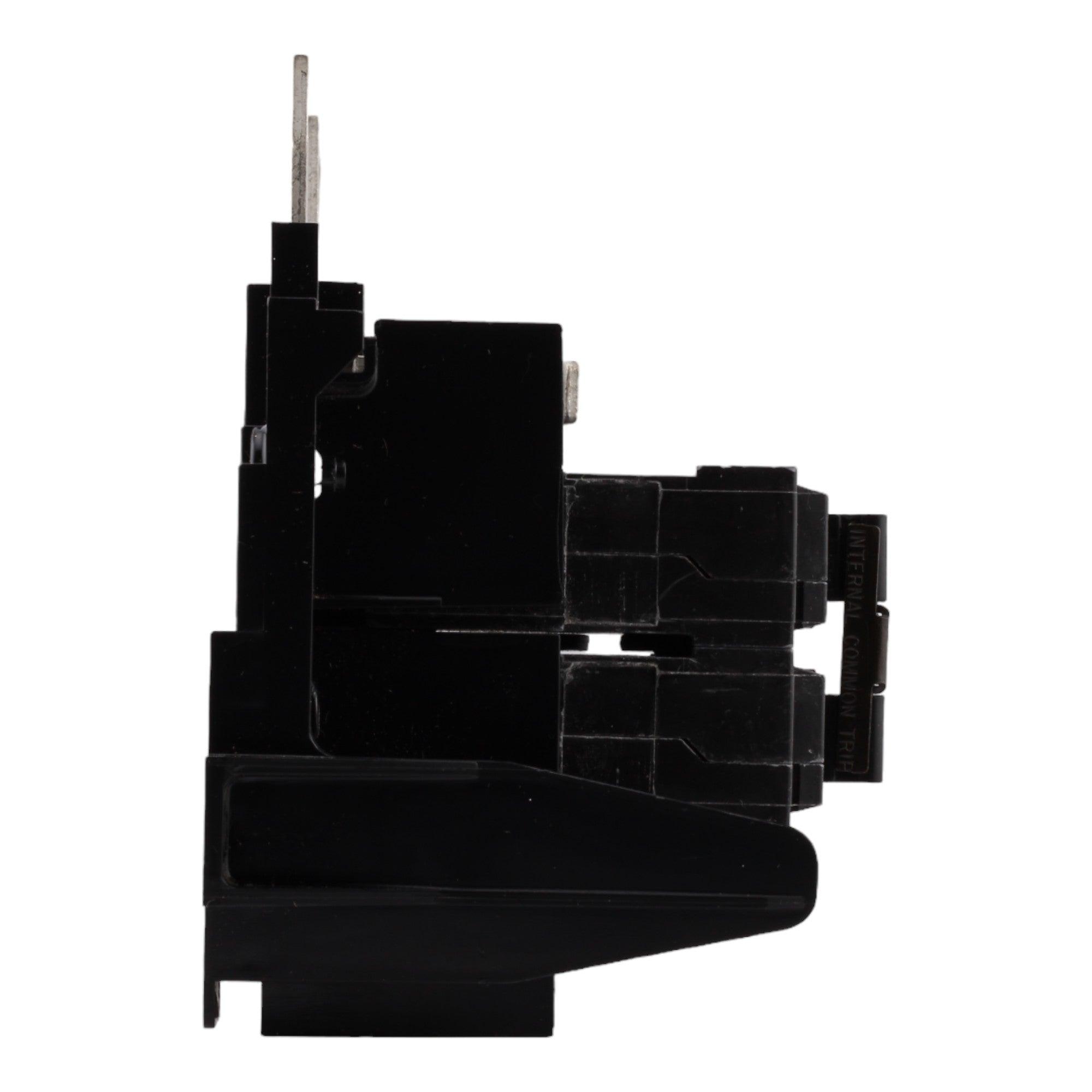 GE THQMV125D 125 Amp Double Pole Main Circuit Breaker, 120/240V, Plug-In, UL Listed
